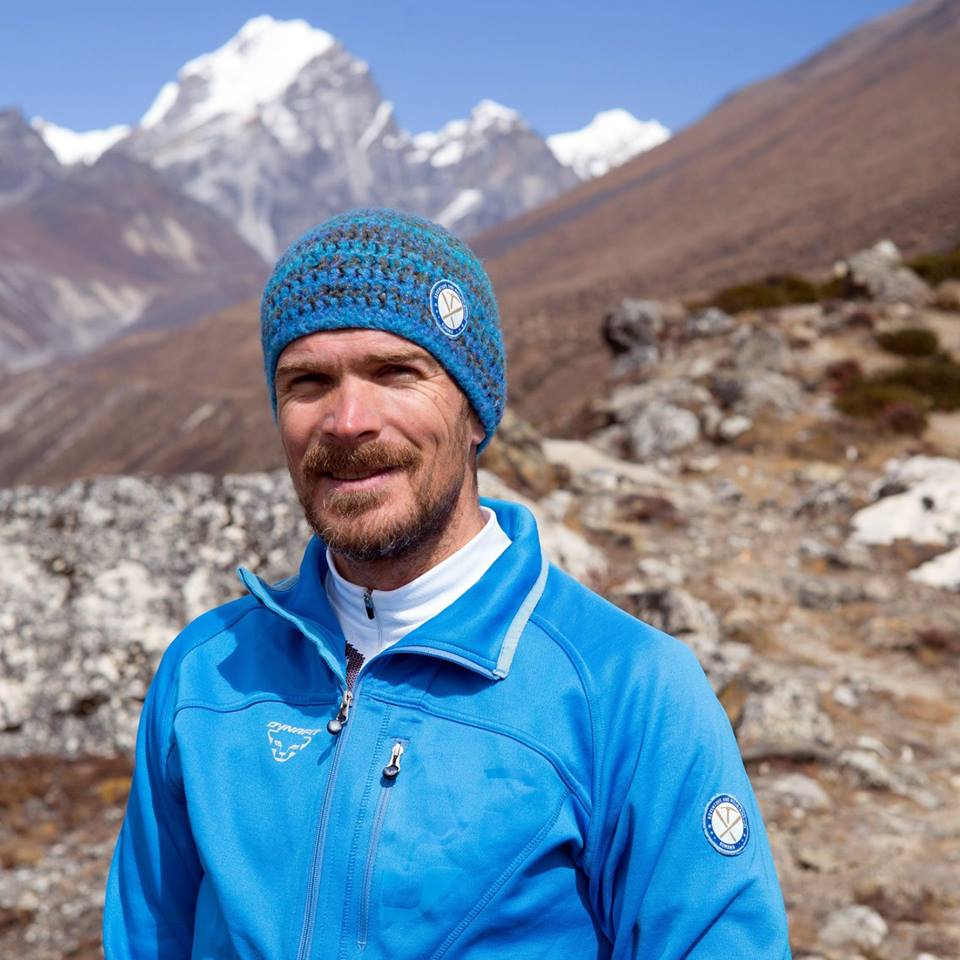 Adrian Valean a inceput expeditia spre varful Cho-Oyu din Himalaya. Cum vrea alpinistul roman sa urce la 8.200 de metri