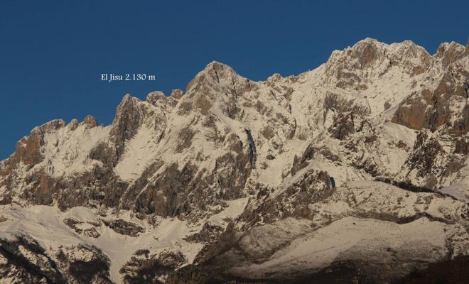 Trei alpinisti si-au pierdut viata in masivul Picos de Europa, din nord-vestul Spaniei. 