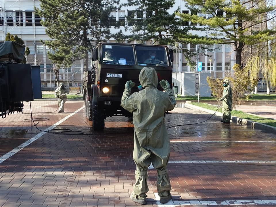 Coordonatorul militar al Spitalului Suceava: „O parte din cadrele medicale refuzau să poarte echipamente de protecție” - Imaginea 1