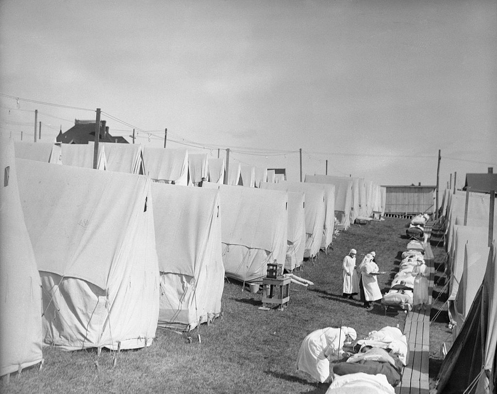 Imagini istorice. Cum arăta lumea în timpul pandemiei de gripă spaniolă din 1918 - Imaginea 2