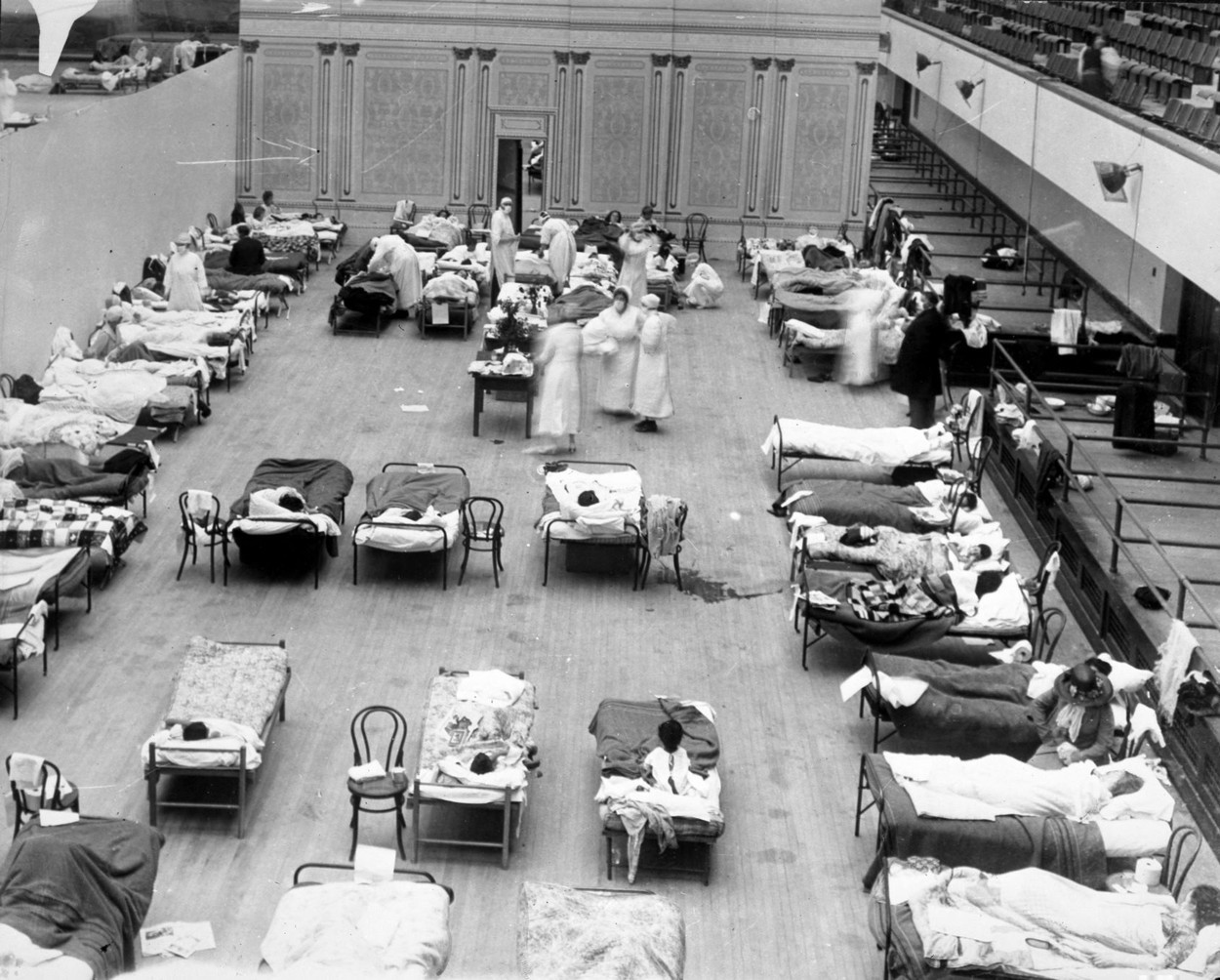 Imagini istorice. Cum arăta lumea în timpul pandemiei de gripă spaniolă din 1918 - Imaginea 17