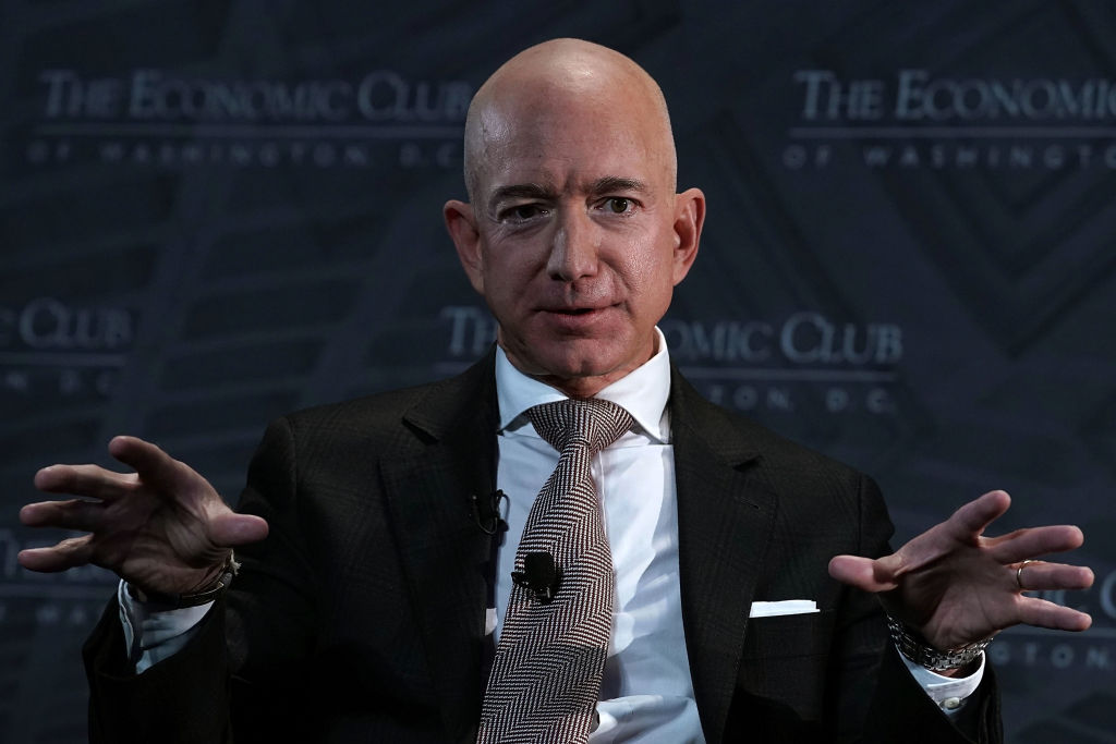 Jeff Bezos rămâne cel mai bogat om din lume. Pandemia a creat un număr record de miliardari