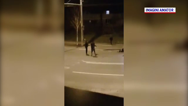 Polițist din Baia Mare, bătut în plină stradă de patru indivizi, chiar în faţa soţiei lui