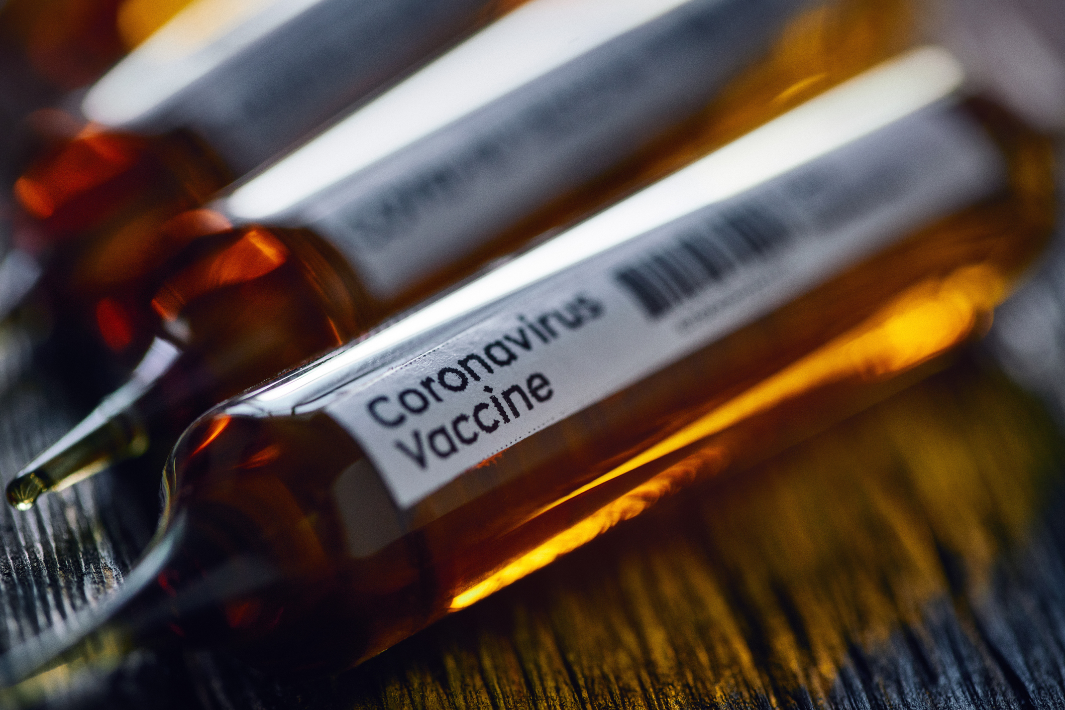 Țara care și-a vaccinat 94% din populația eligibilă în două săptămâni. Cum și-a motivat cetățenii să primească serul