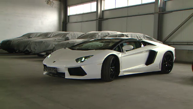 Statul vinde un Lamborghini Aventador, confiscat de la un interlop. Cât trebuie să scoateți din buzunar pentru a-l cumpăra