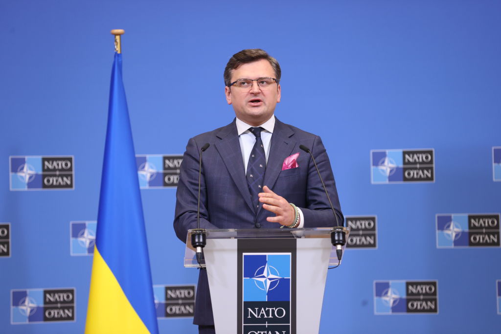 Kuleba acuză NATO, la Forumul Mondial Economic de la Davos, că ”nu face strict nimic” împotriva invaziei ruse