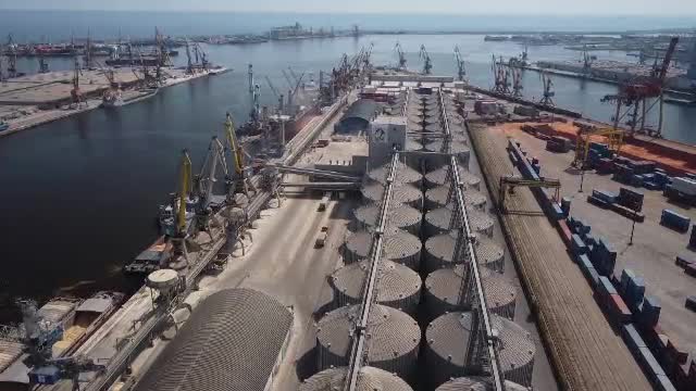 Cantități tot mai mari de cereale din Ucraina ajung în portul Constanța