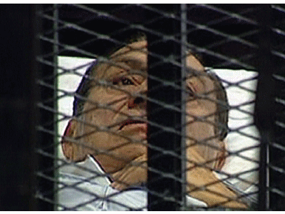 Surse: Moartea lui Ghaddafi i-a provocat un infarct lui Hosni Mubarak. E posibil sa fi murit