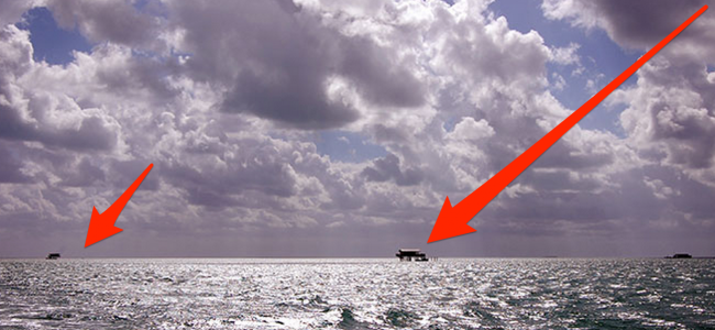 Iti dai seama ce se vede in imagini? Par a fi niste barci in mijlocul oceanului, dar daca te uiti mai atent vei fi surprins - Imaginea 7