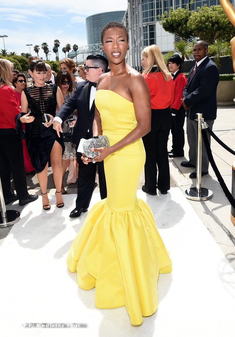 Moda la gala Emmy 2014: Vedetele au ales rosu si alb pentru defilarea pe covorul rosu - Imaginea 17