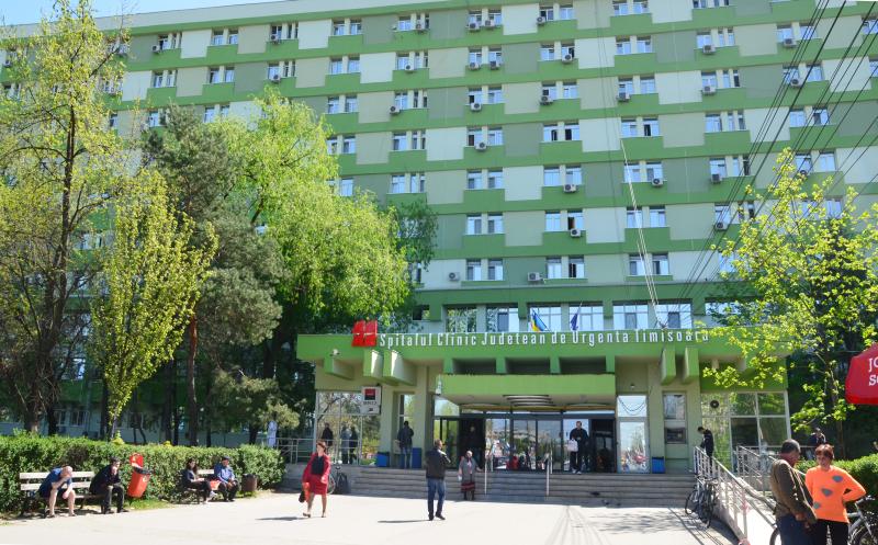 Se sufoca in spital. La ce metoda au apelat bolnavii internati in Spitalul Judetean Timisoara ca sa reziste caldurii