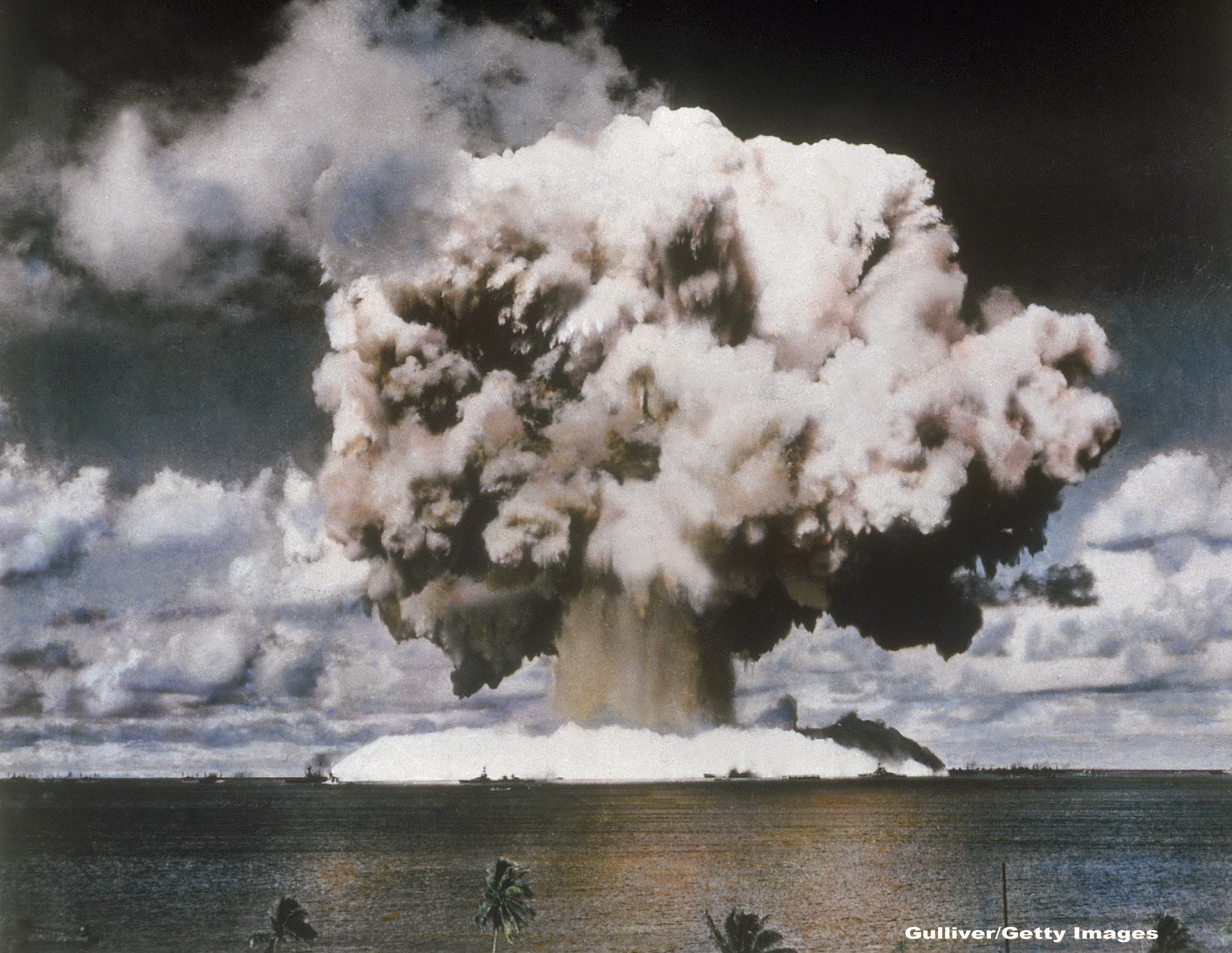 Top Secret: America a planuit sa arunce 12 bombe atomice asupra Japoniei