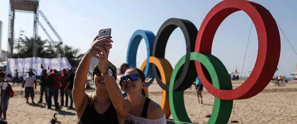 Brazilia a dat startul Jocurilor Olimpice de la Rio cu un puternic mesaj eco. Ponor a dus steagul Romaniei pe Maracana - Imaginea 3