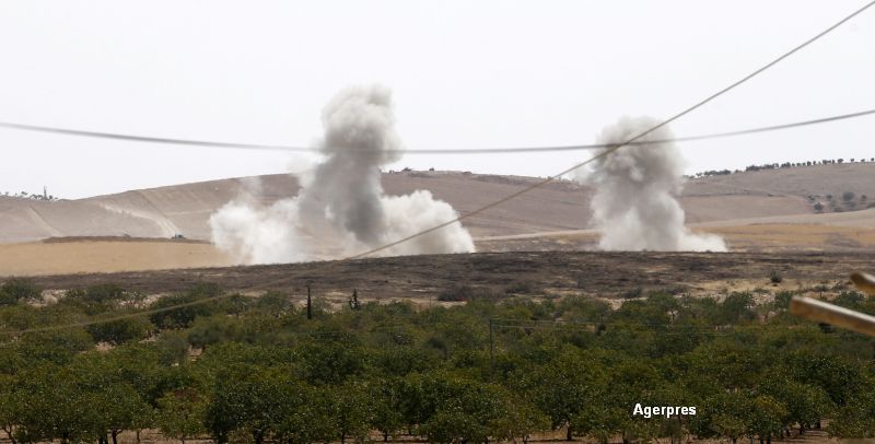 Operatiune militara fara precedent a Turciei in Siria. Raiduri aeriene si tancuri care continua sa avanseze