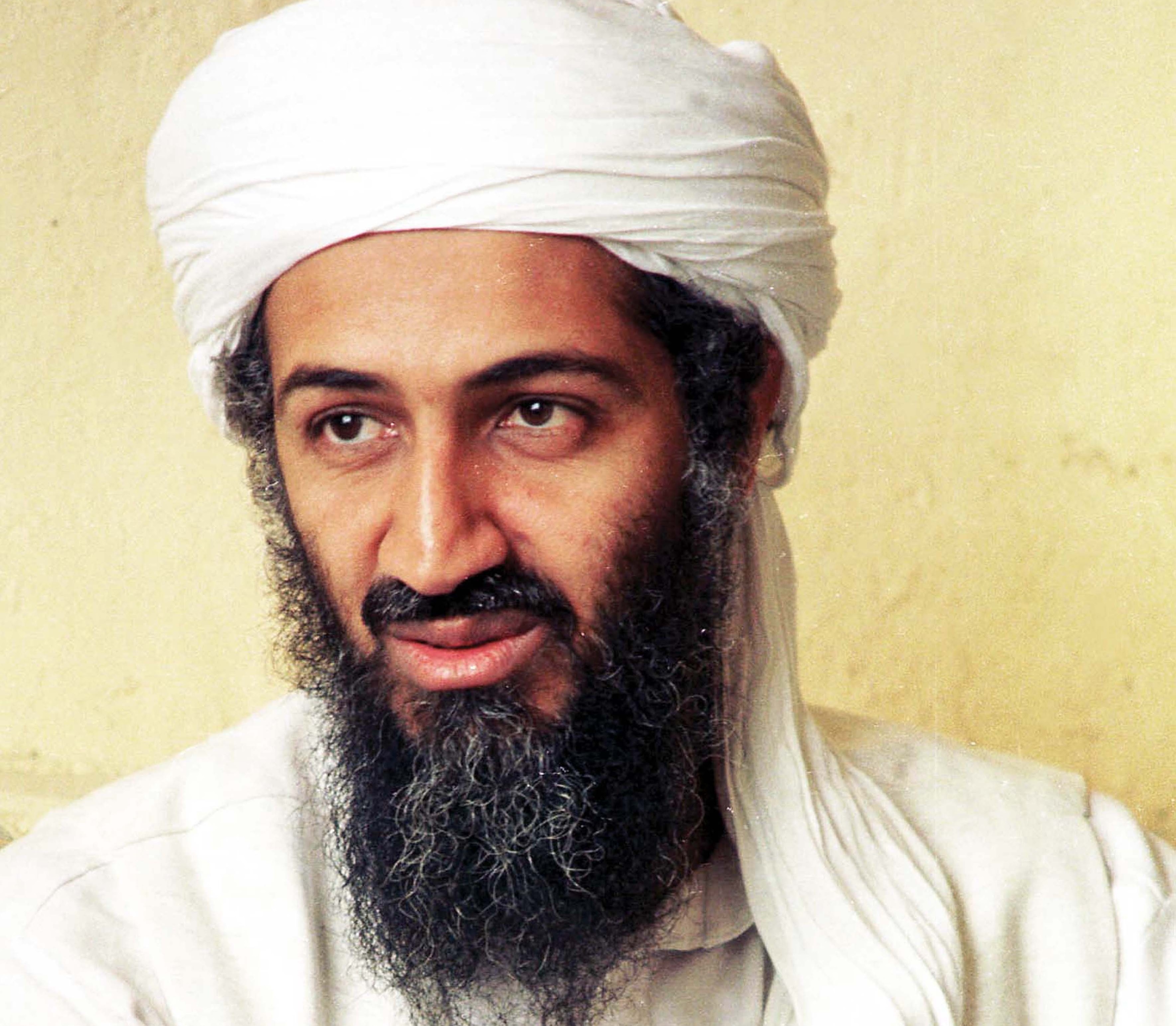 ”Război pe toate fronturile”. Al-Qaeda amenință SUA, la 10 ani de la moartea lui Osama bin Laden