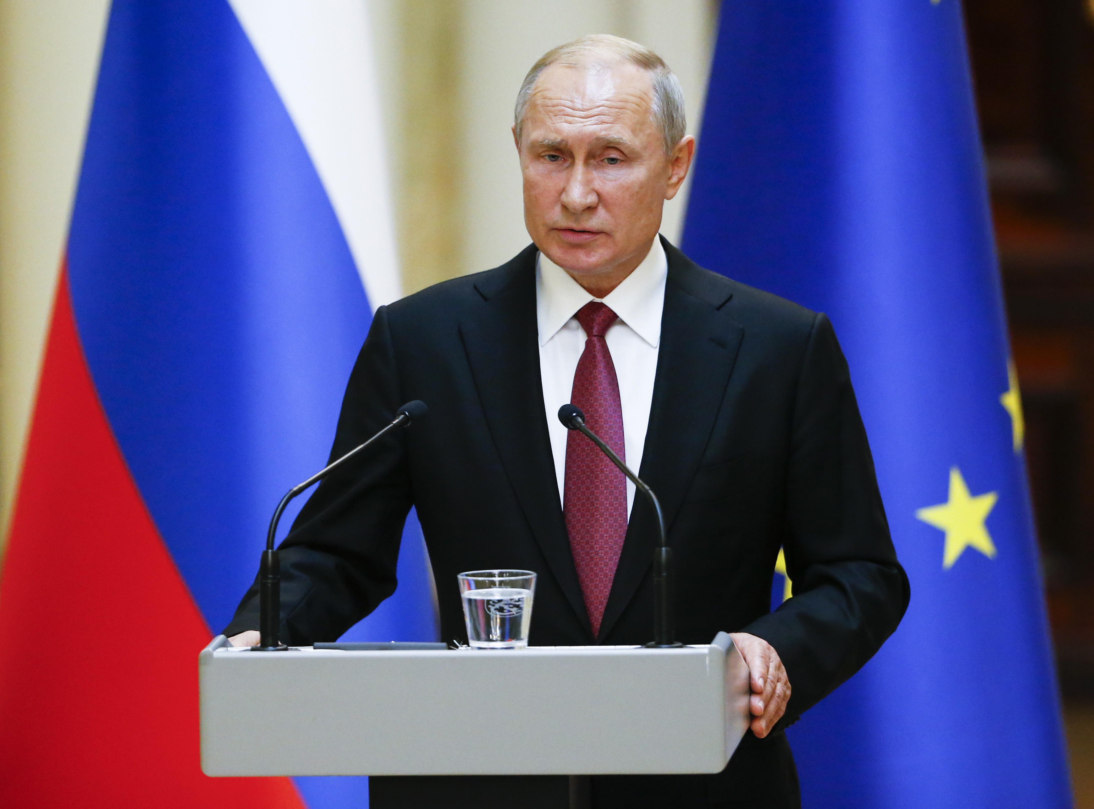 Putin anunță că Rusia va dezvolta rachete interzise până acum prin Tratatul INF