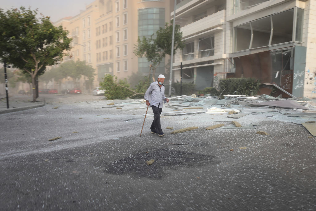 GALERIE FOTO. Doi ani de la explozia din Beirut, soldată cu peste 200 de morţi. Experţi ONU cer o anchetă internaţională - Imaginea 5