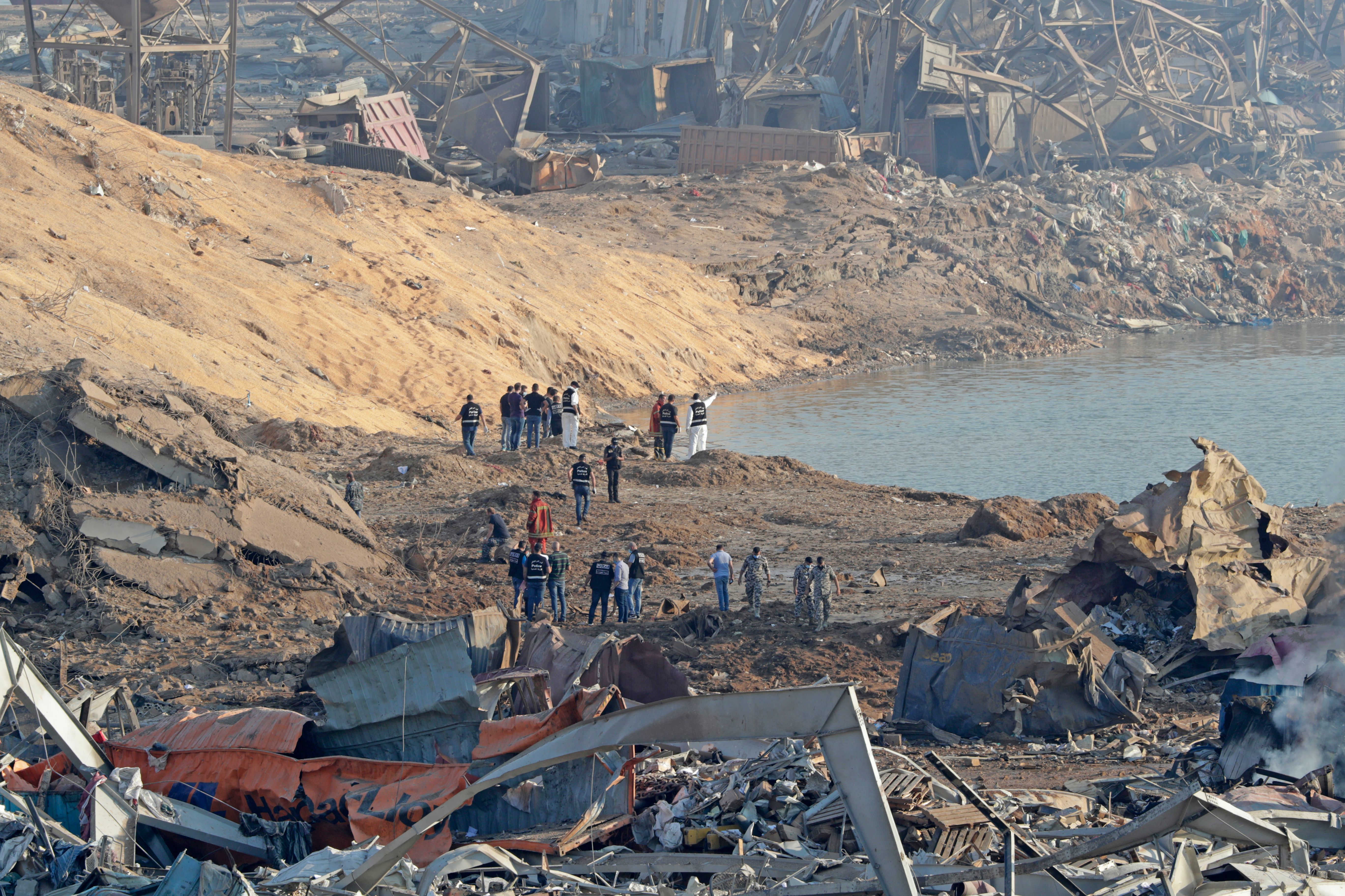 Povestea din spatele exploziei devastatoare din Beirut. Cui aparținea nava ce a adus nitratul de amoniu în Liban - Imaginea 7