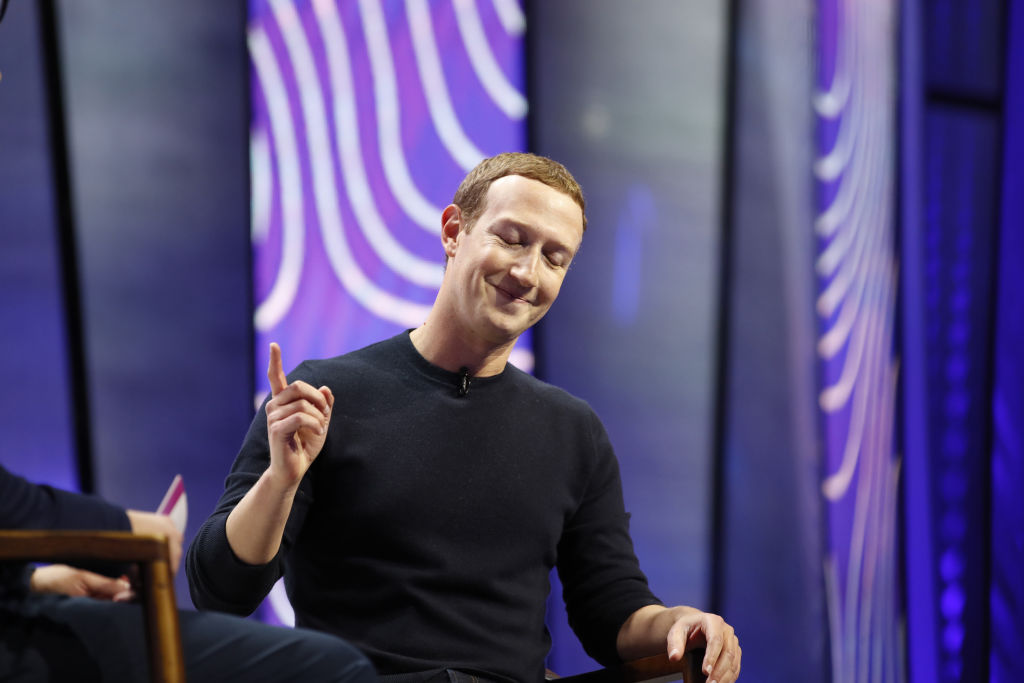 Val de ironii pe rețelele sociale după ce s-a aflat că Mark Zuckerberg folosește Signal