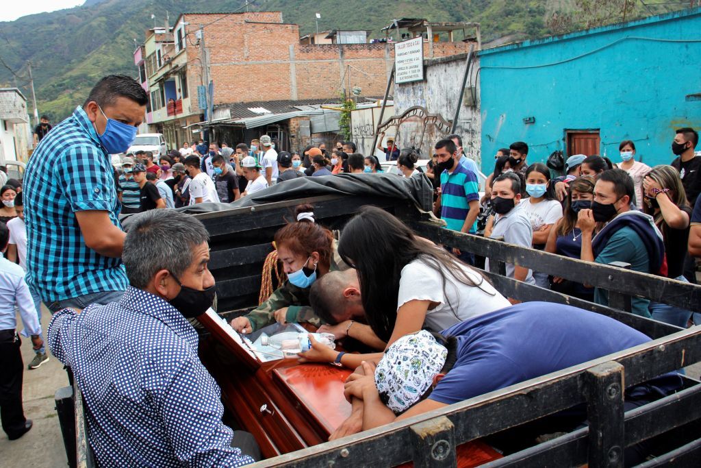 Masacru în Columbia: 9 tineri au fost uciși în timp ce se aflau la o zi de naștere - Imaginea 1