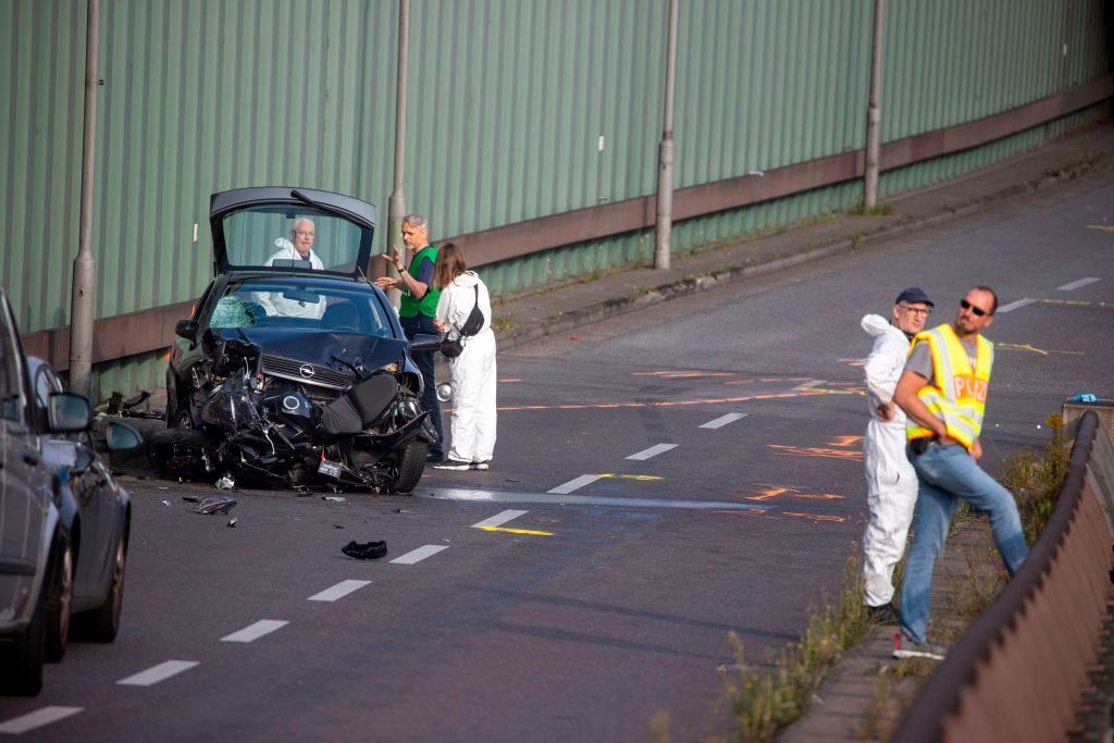 Atac terorist pe o autostradă din Berlin: 6 răniți, dintre care 3 în stare gravă. Cine este autorul - Imaginea 7