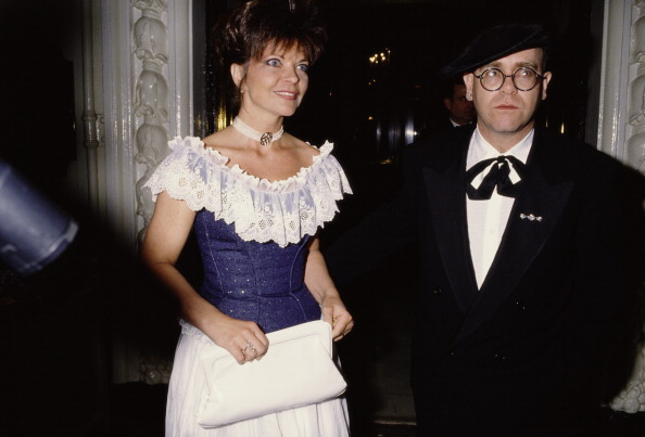 Fosta soţie a lui Elton John a încercat să se sinucidă în luna de miere din cauza lui. Ce i-a spus artistul - Imaginea 1