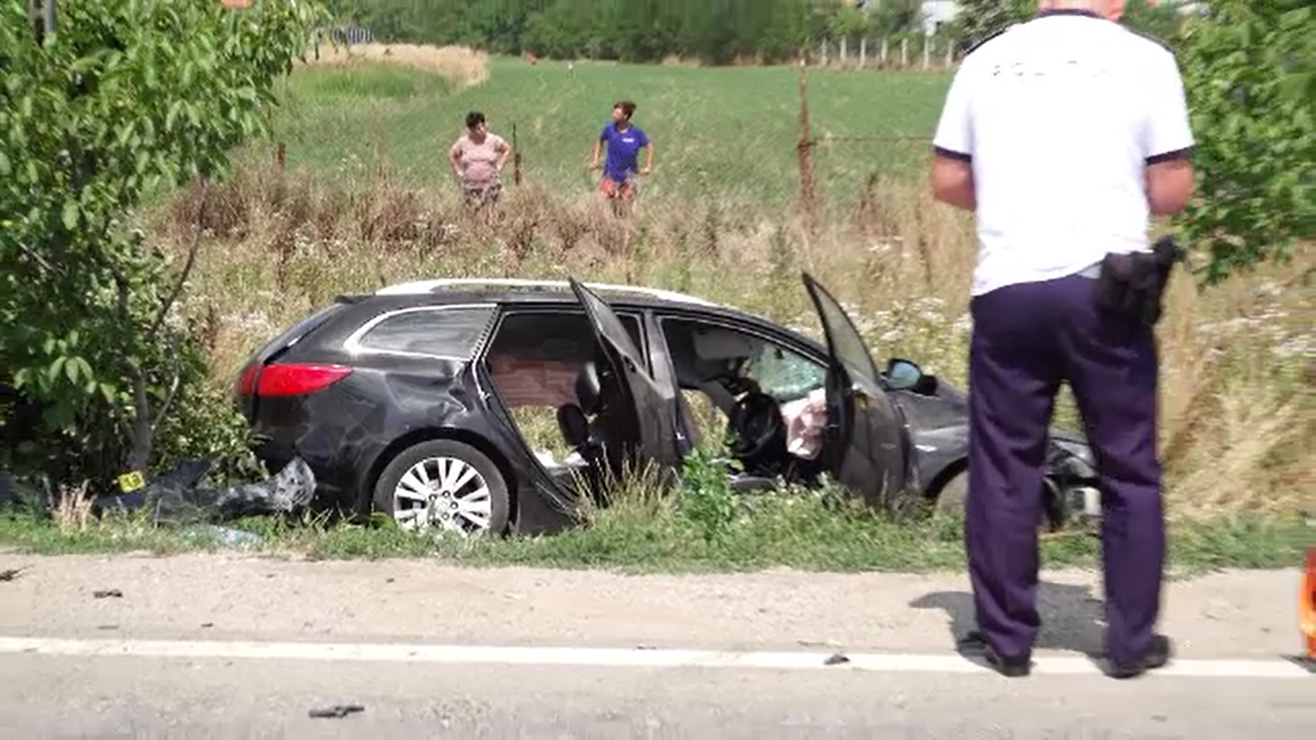 Trei morţi şi patru răniţi în urma unui accident rutier grav, în localitatea Albina din județul Timiș - Imaginea 4