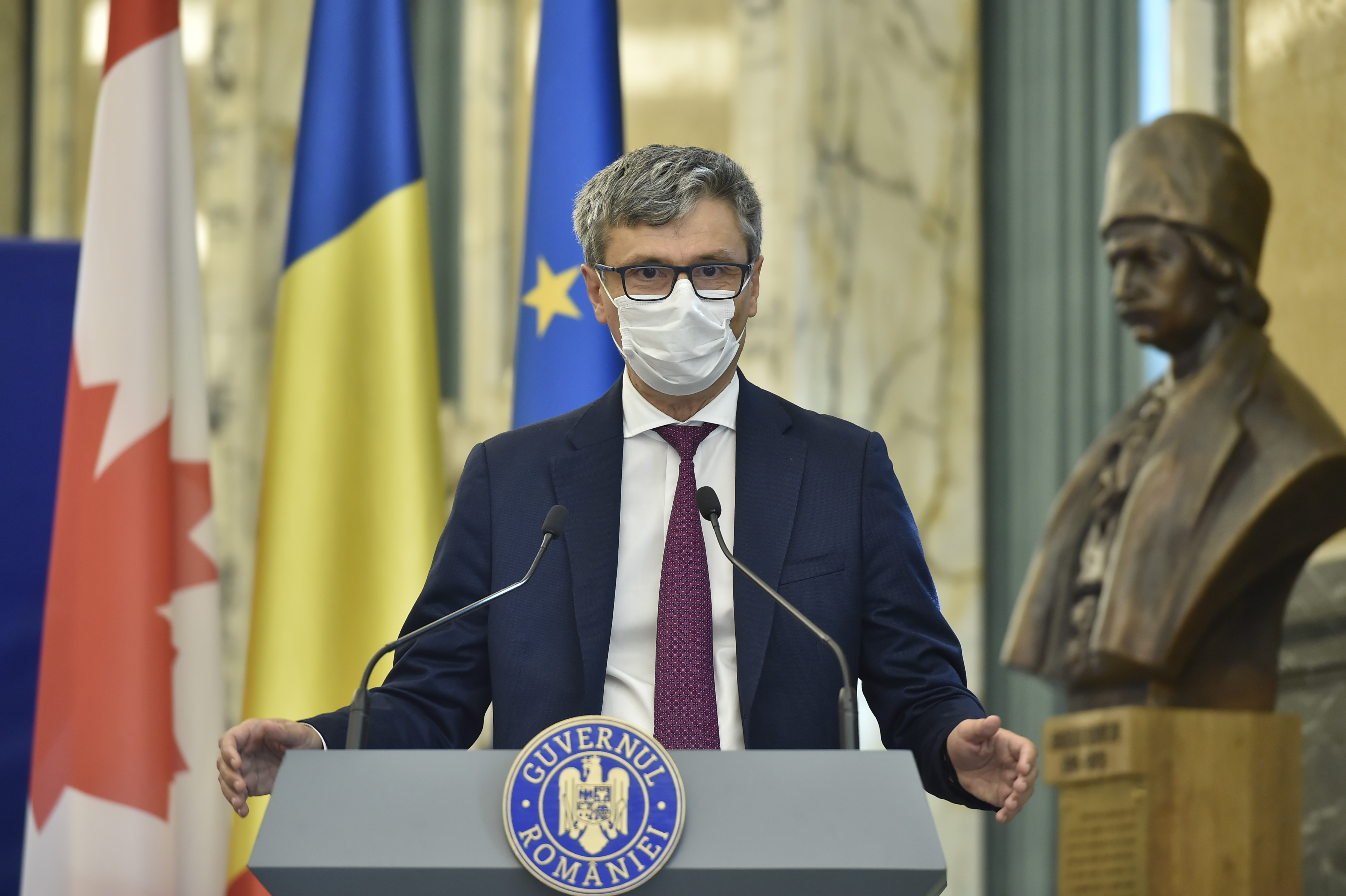 Ministrul Energiei: Vom compensa facturile la electricitate ale românilor cu venituri sau consum mediu