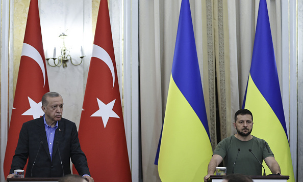 Turcia este „alături de Ucraina”. Erdogan avertizează asupra pericolului unui „nou Cernobîl” la centrala Zaporojie - Imaginea 5