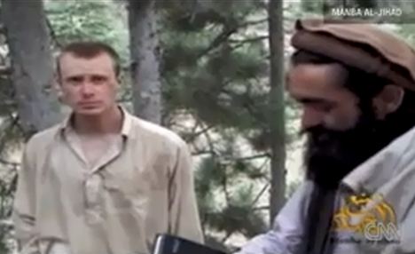 Povestea unui soldat britanic, prizonier al talibanilor, a uimit lumea. Incredibil, e inca in viata