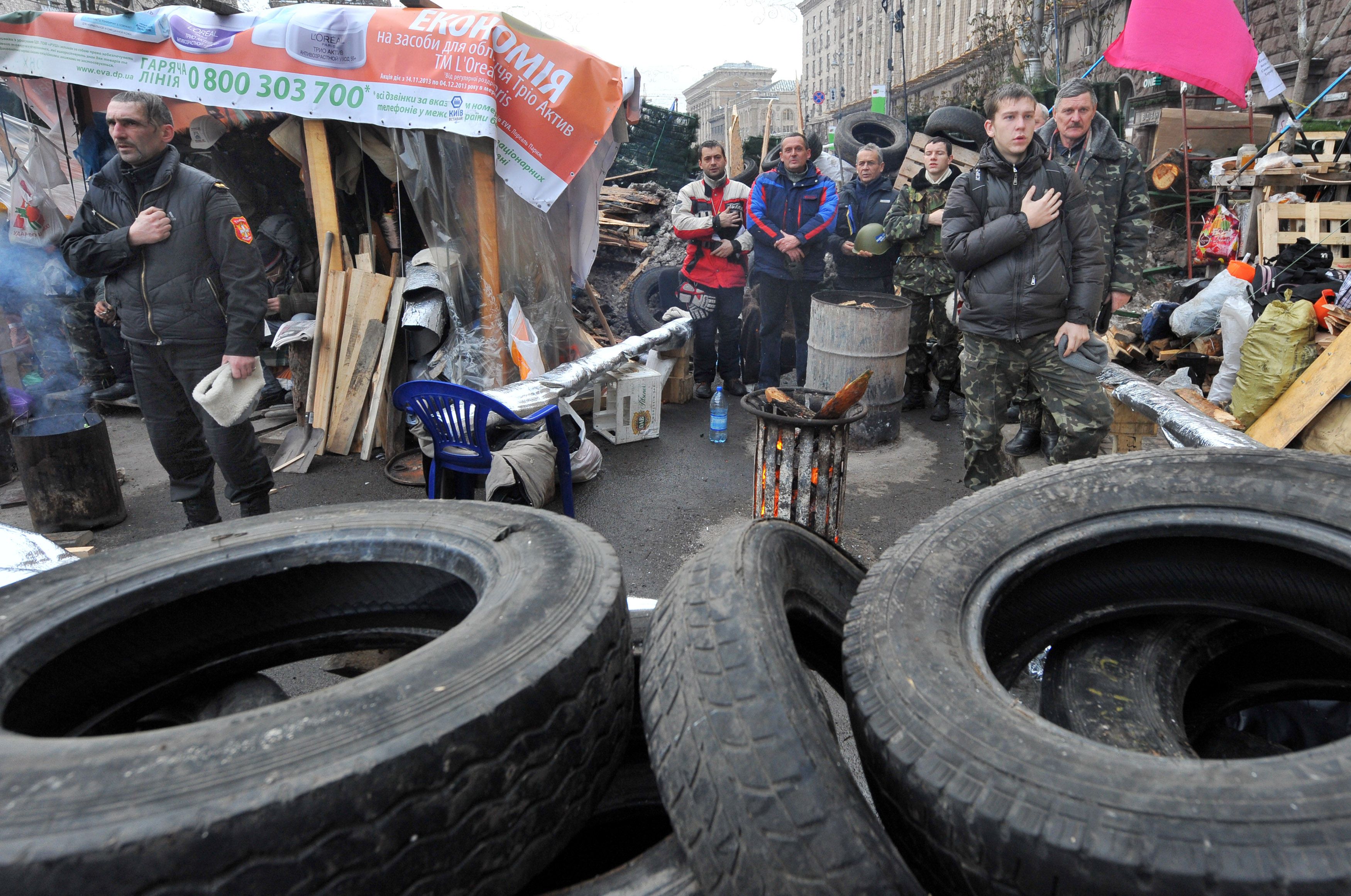 Euromaidan, revolutia care si-a luat numele de la un hashtag de pe internet. Momentele cheie ale celor 3 luni de revolte - Imaginea 7