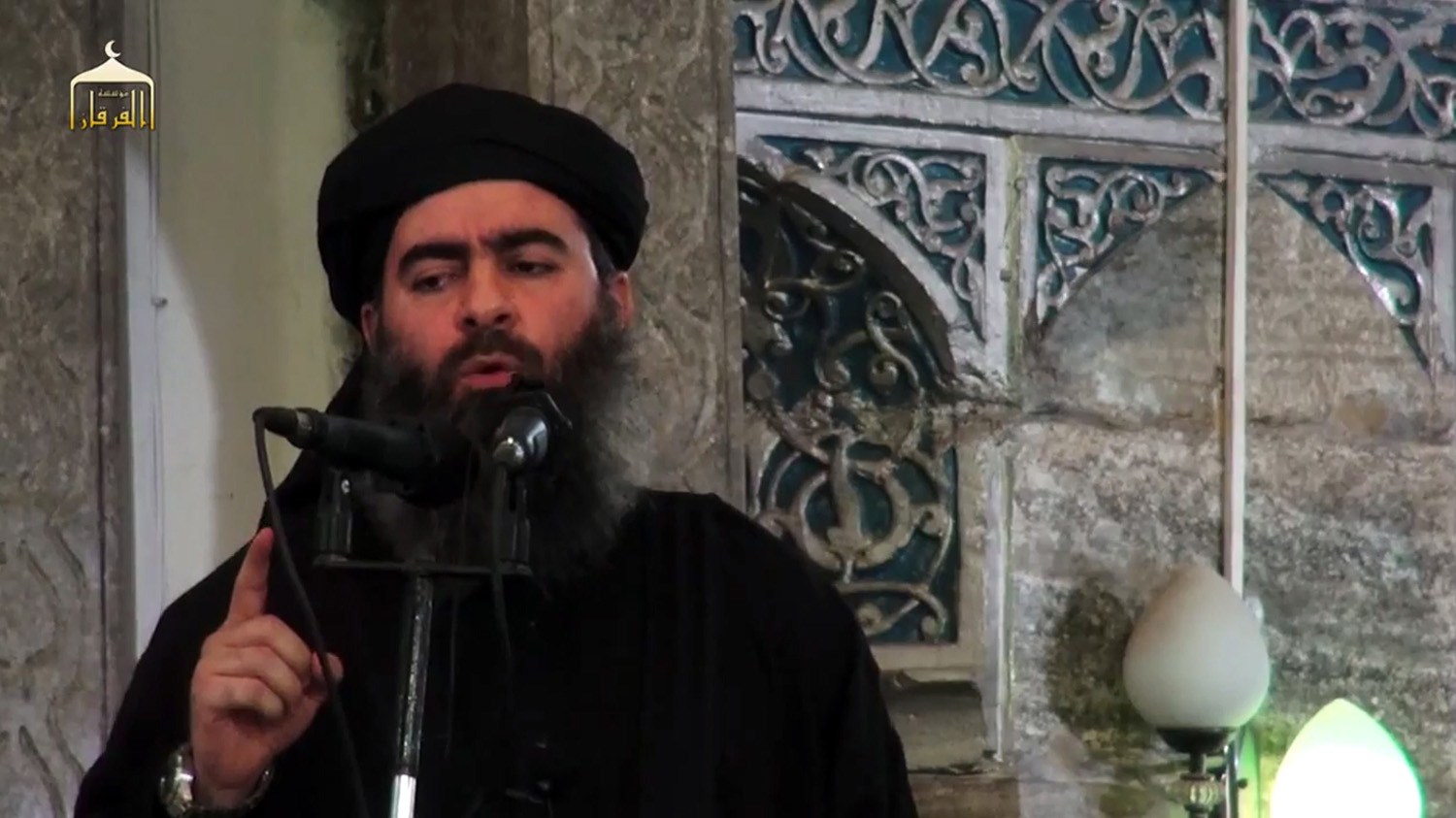 Una dintre sotiile liderului Statului Islamic, al-Baghdadi, a fost arestata impreuna cu fiul lor de armata libaneza