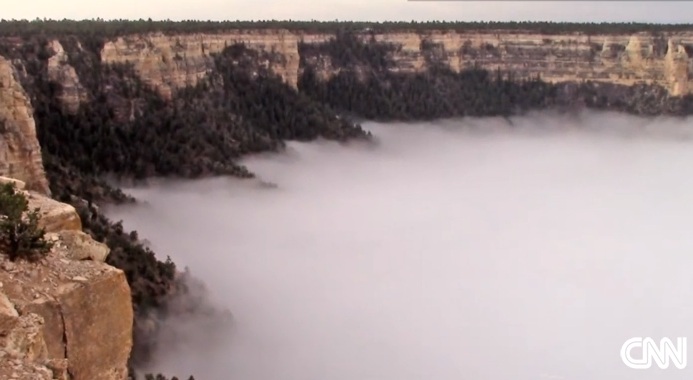 IMAGINI incredibile din Marele Canion. Un fenomen rar, surprins o data la zece ani. VIDEO