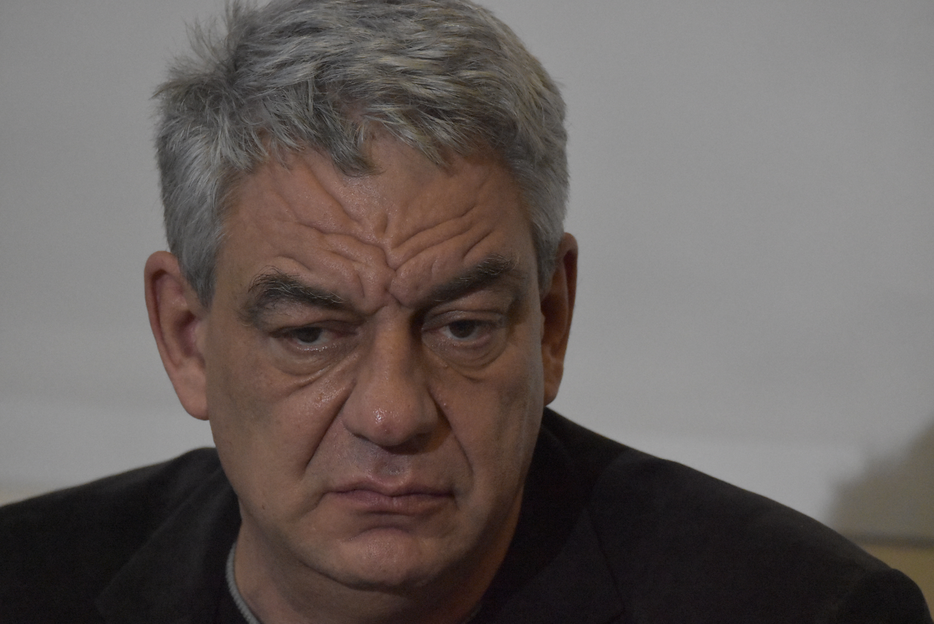 Mihai Tudose nu vrea miting pentru susţinerea Vioricăi Dăncilă: ”Te-ai căsătorit o dată, stai acolo”