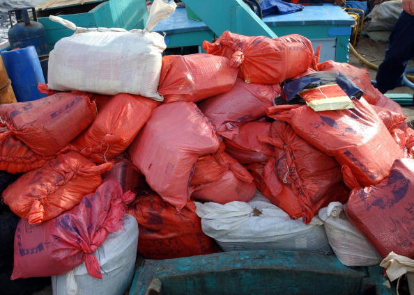 Peste 3,5 tone de canabis, confiscate în Oceanul Indian. Unde au fost descoperite