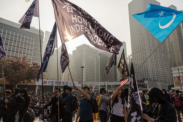 Violențe în Hong Kong, după o manifestaţie în sprijinul uigurilor din China - Imaginea 5