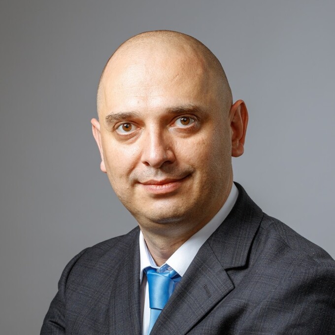 Radu Mihaiu: Măşti „neconforme”, livrate pe post de „măşti chirurgicale” la DGASPC Sector 2