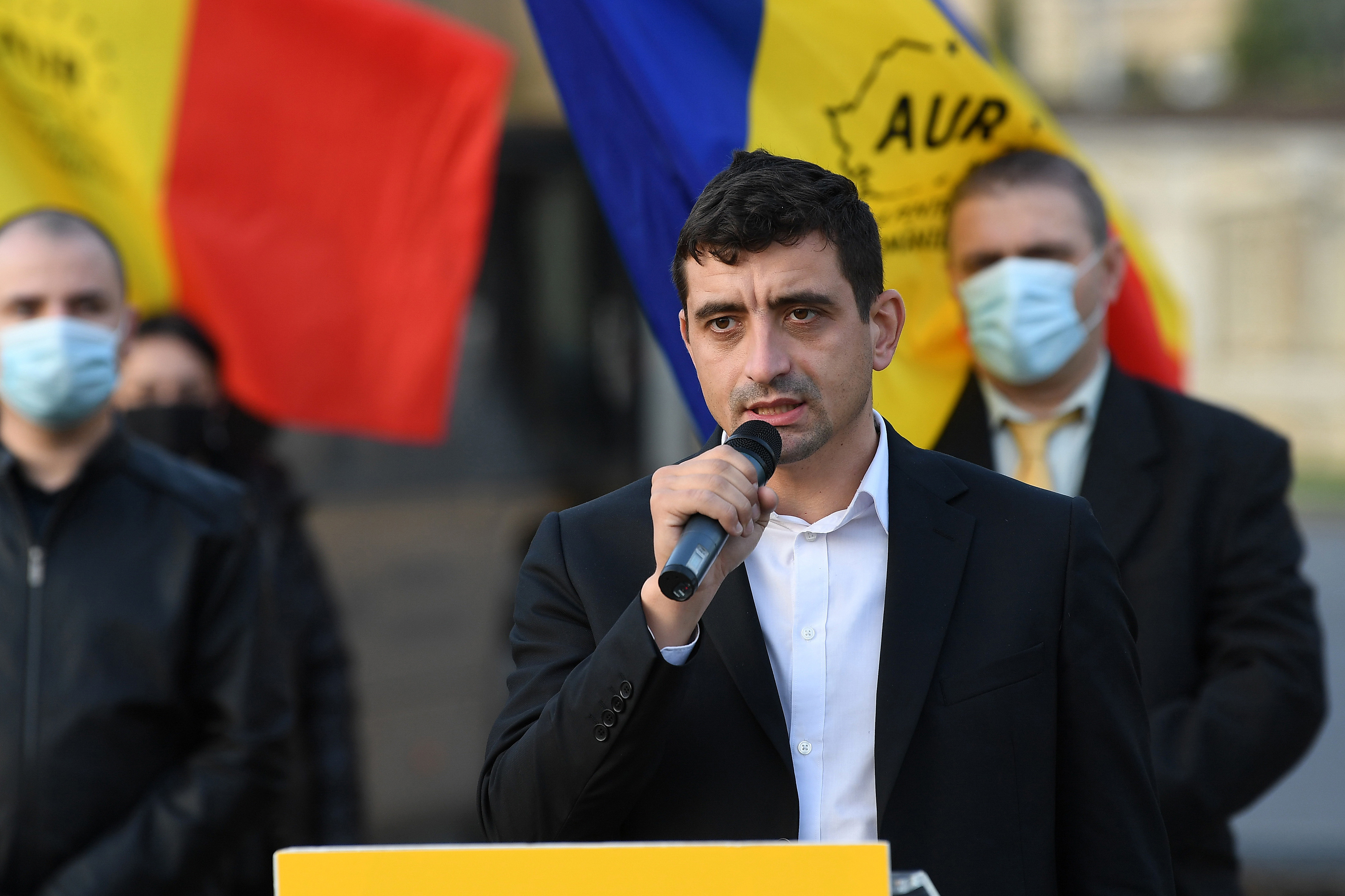 George Simion, despre suspendarea lui Iohannis: Dacă PSD nu o va face, o vom face noi