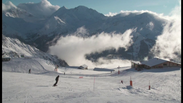 Stațiunile de schi din Alpi au rămas închise iarna aceasta. Un singur sat va pierde 8 milioane de euro