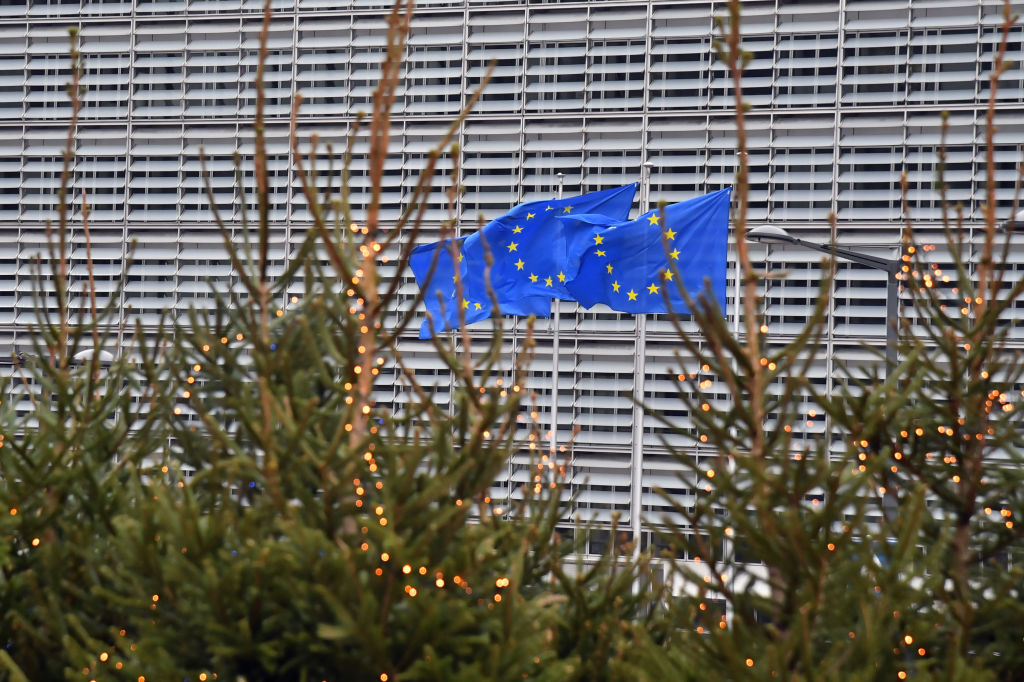 Document al Comisiei Europene, retras după ce recomanda ca termenul ”Crăciun” să fie înlocuit cu 