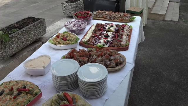 Românii care au petrecut Ziua Națională la Băile Felix au avut parte de un adevărat festin culinar