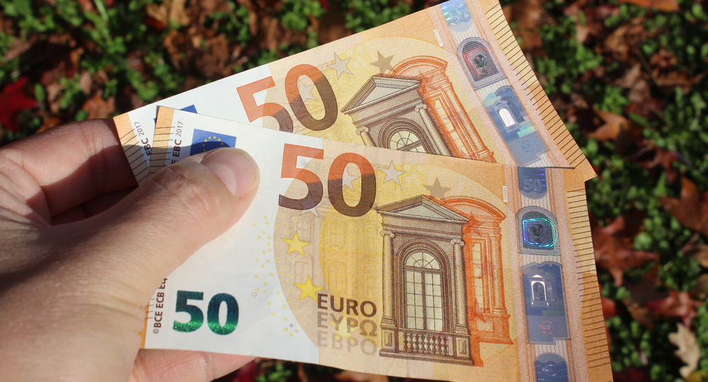 „Am împrumutat 60 de euro și am ajuns pe străzi”. Drama unei femei, în perioada Crăciunului
