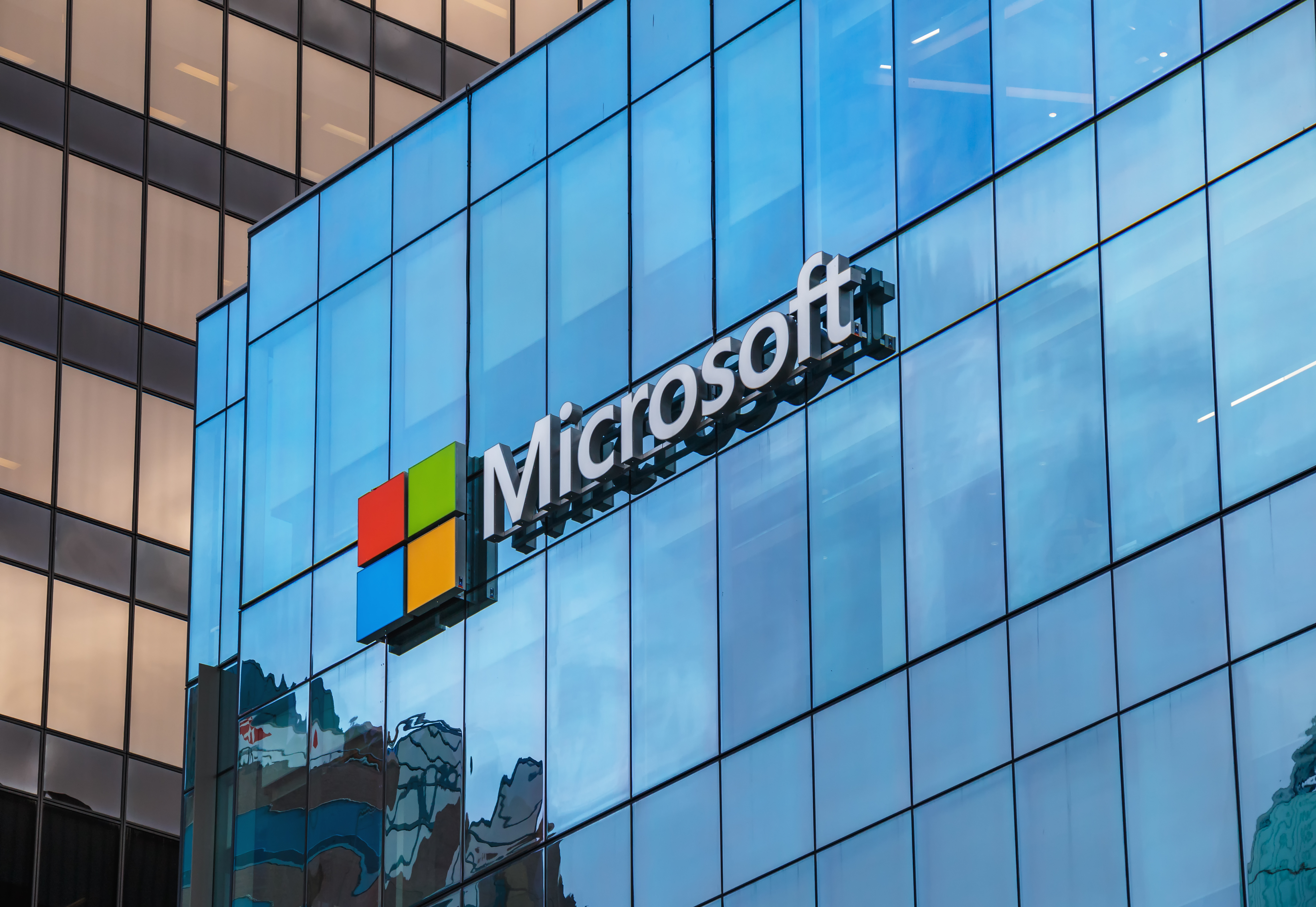 Microsoft oferă reduceri ”piraților” pentru cumpărarea licențelor Microsoft 365