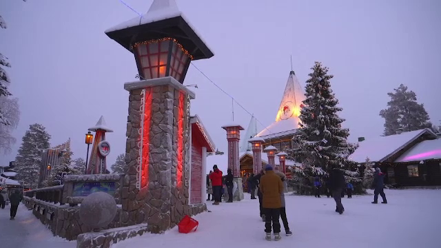 Îngrijorare în Satul lui Moș Crăciun din Laponia, din cauza Omicron. Turiștii nu știu cum se vor întoarce acasă