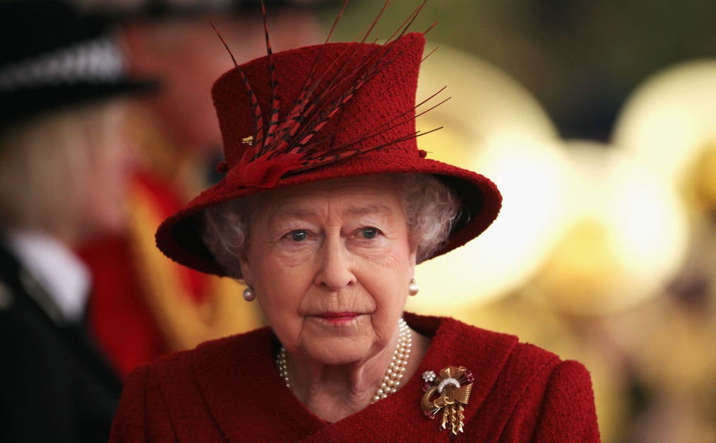 Regina Elisabeta a II-a a anulat Crăciunul la Sandringham, de teama variantei Omicron a coronavirusului