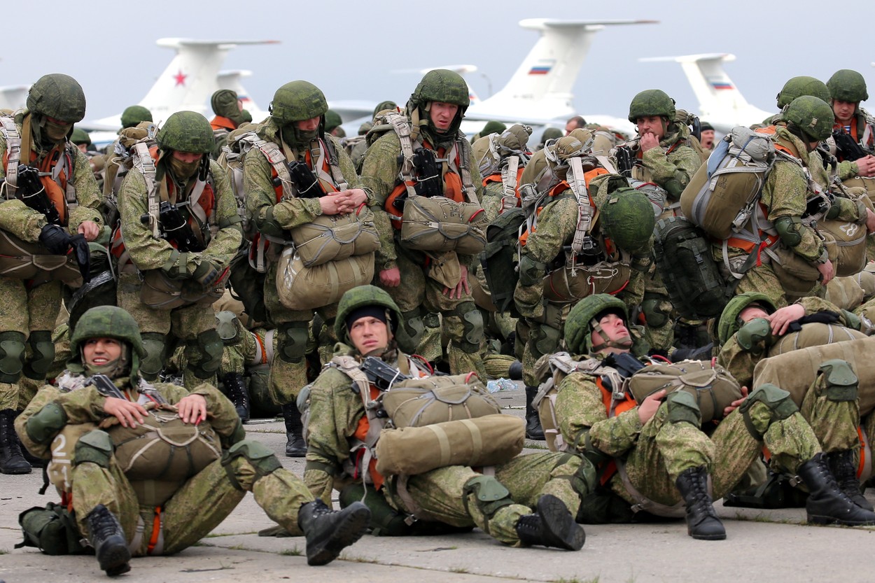 Rusia, exercițiu militar de amploare la granița cu Ucraina. Trupele rusești vor simula capturarea unui teritoriu