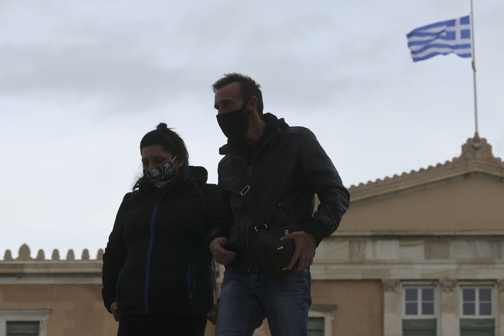 Grecia introduce noi restricții de la 3 ianuarie, după un număr record de infectări