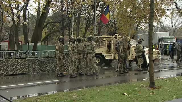 Parada de 1 Decembrie 2022. Video cu defilarea de Ziua Națională a României în București - Imaginea 8