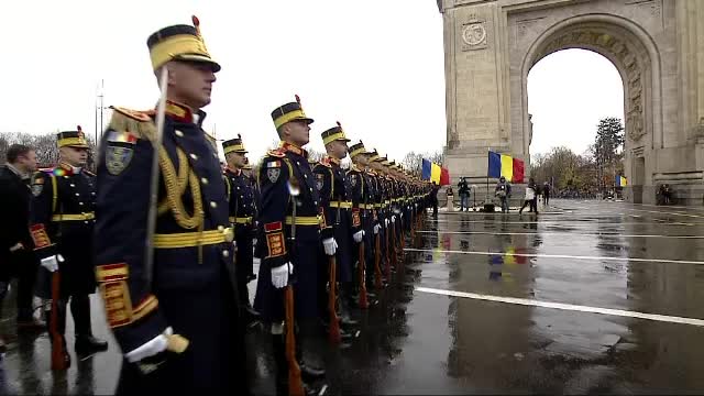 Parada de 1 Decembrie 2022. Video cu defilarea de Ziua Națională a României în București - Imaginea 9