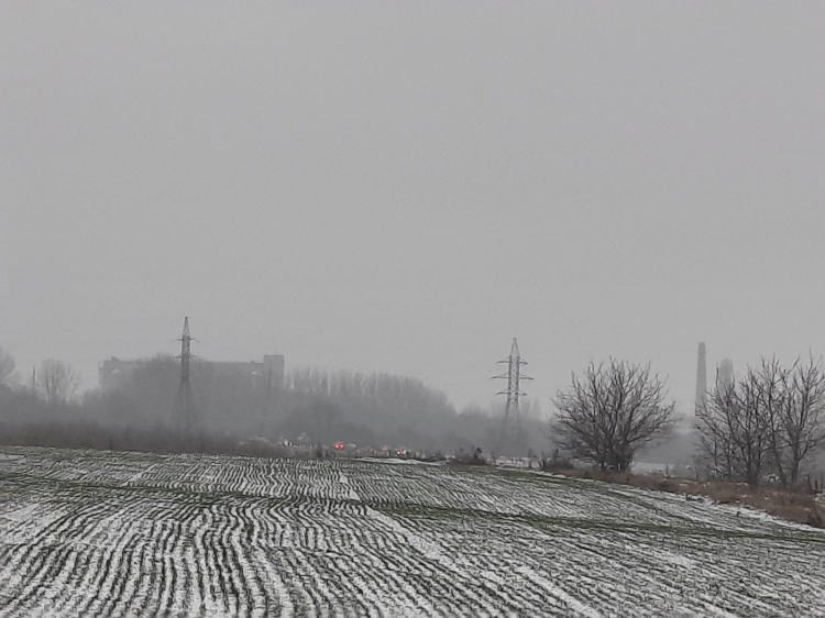 Bucăți dintr-o rachetă au căzut în Republica Moldova, aproape de granița cu România. GALERIE FOTO - Imaginea 2